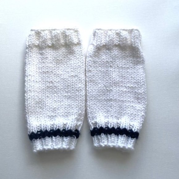 White and Navy-Blue Hand Knit Fingerless Mittens - Picture 1 of 4